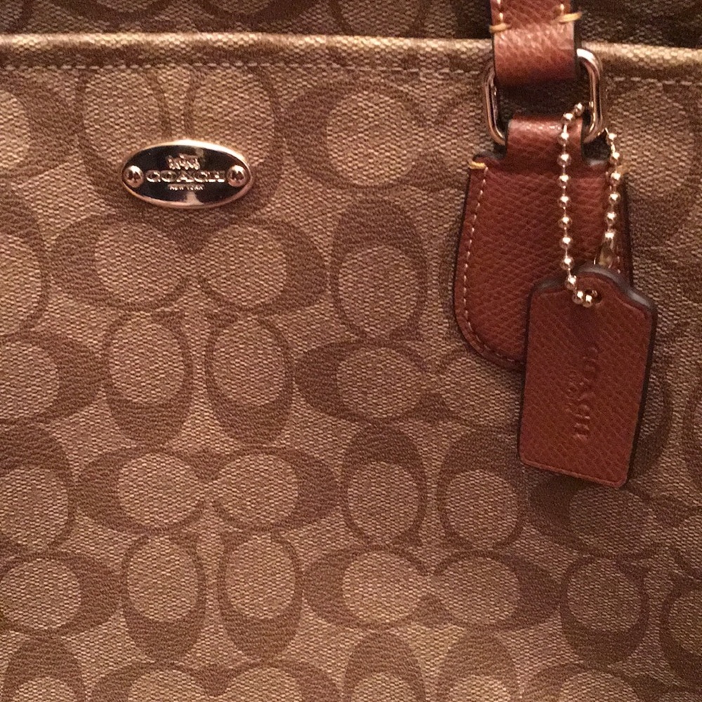 Luggage - Picture 2 of 8